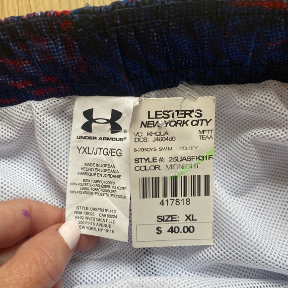 NWT Boys Under Armour bathing suit, size XL - Picture 4 of 4